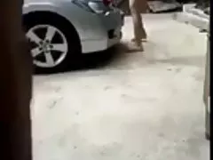 Ngón chân và liếm bo chong dit con dau nhat ban